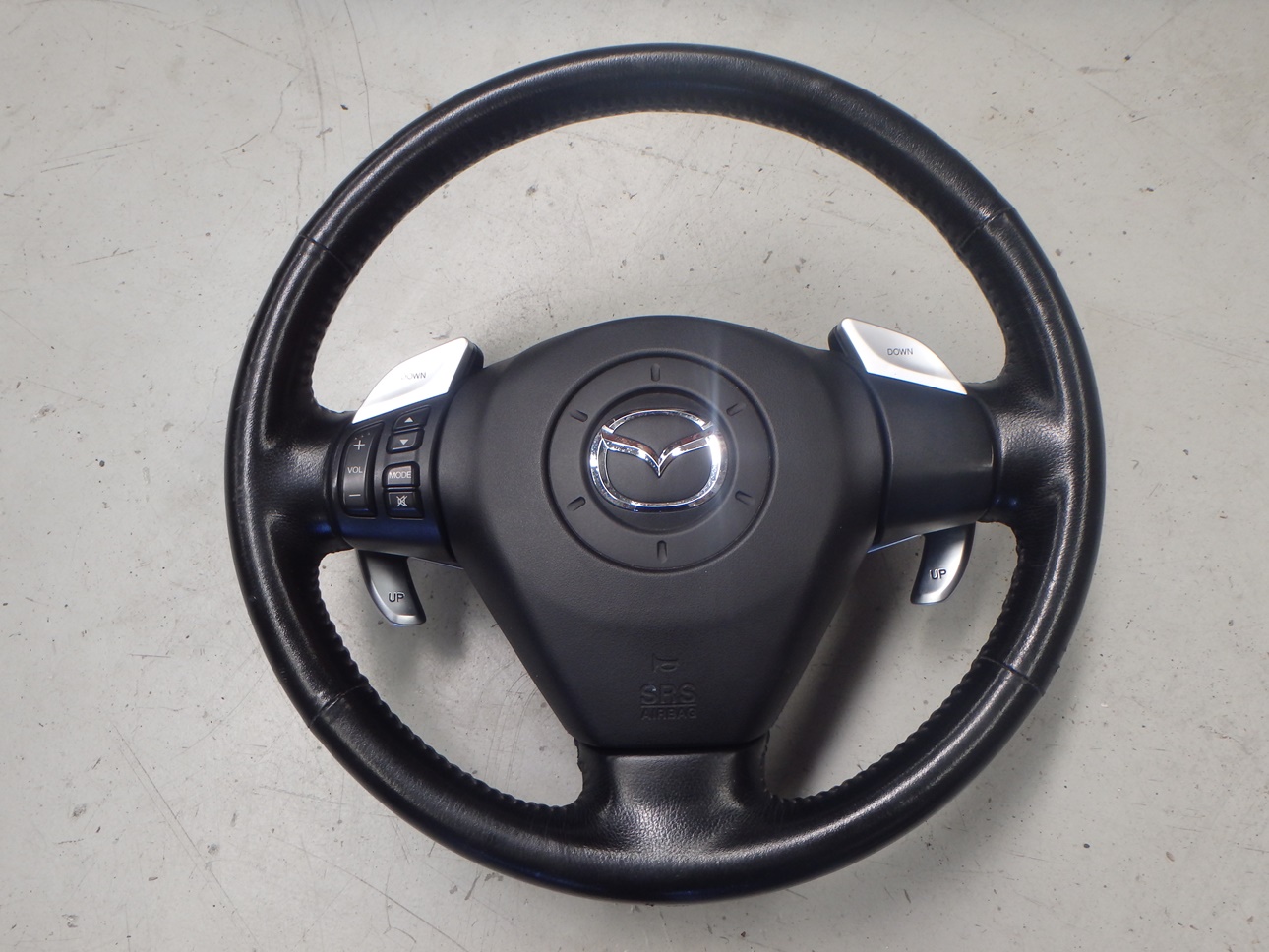 Mazda RX8 SE3P AT Tiptronic Steering Wheel